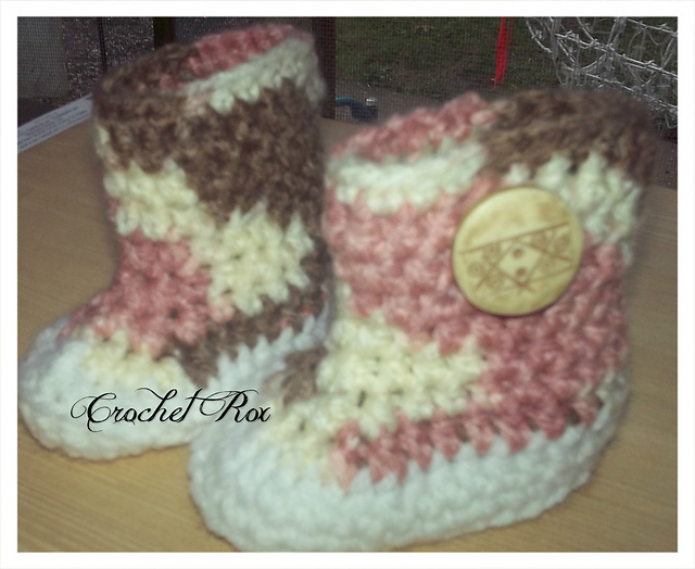 Easy Peasy Baby booties