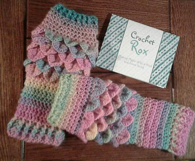 Dragon Scale Fingerless Gloves