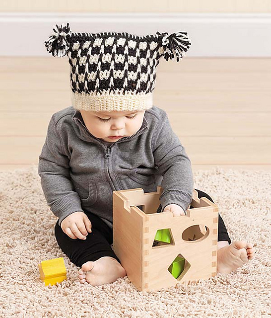 Optical Illusion Hat