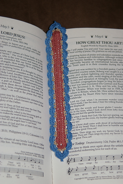 Pretty Scallops Thread Bookmark