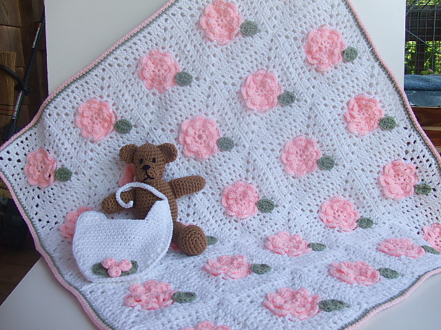CV088 Roses For Baby Blanket set