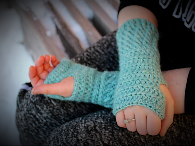 Alpine Fingerless Gloves