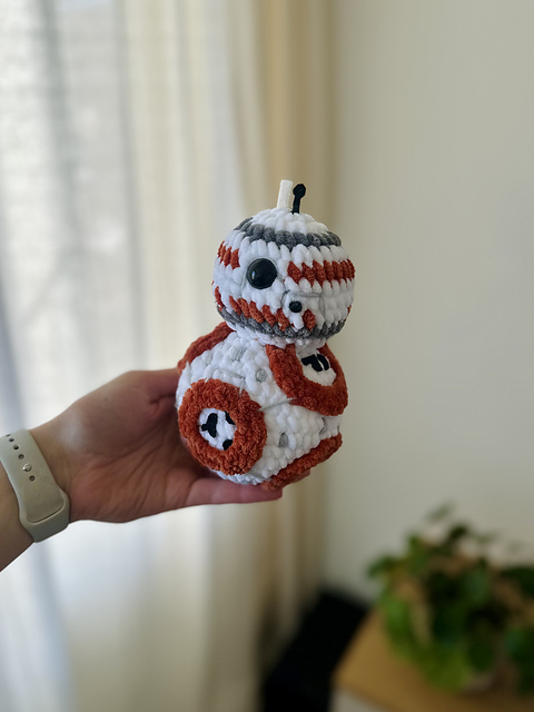 Little robot 8