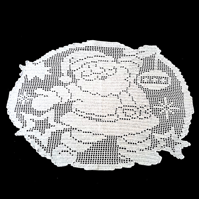 Christmas Doily 80NT