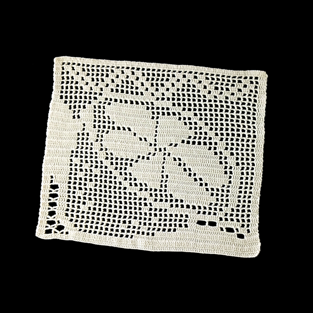 Doily with lemon 4FLT