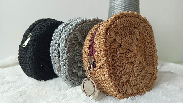 Round Coin Purse with Zipper
