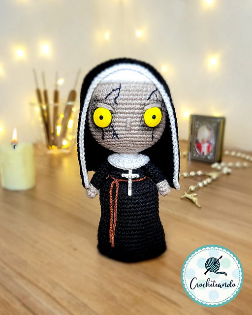 La Monja / The Nun