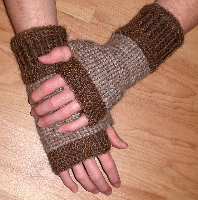 Robin's Fingerless Mitts