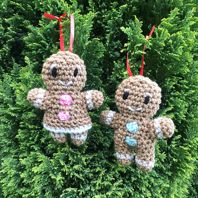 Gingerbread Couple Christmas tree decoration