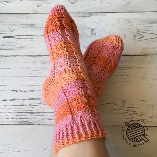ALIVE SOCKS