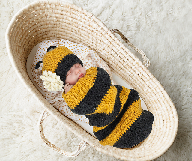 Baby Bumblebee Cocoon