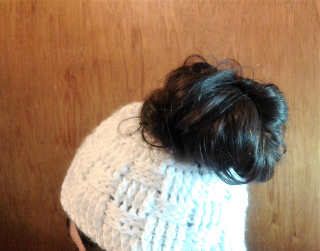 Messy Bun Bobbi Beanie