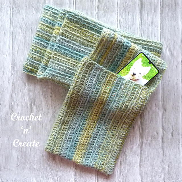 Easy Pocket Scarf
