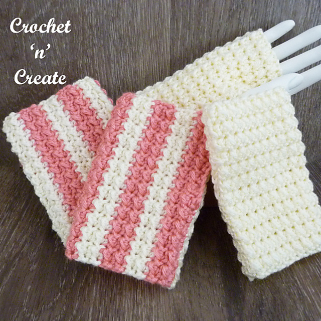 Textured Fingerless Gloves