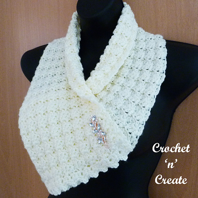 Puffed Shells Cowl