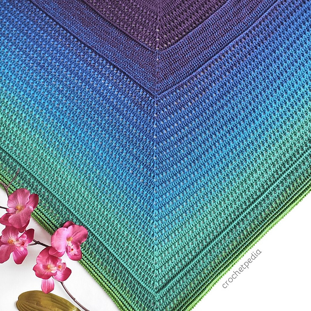 Sapphire Puff Shawl