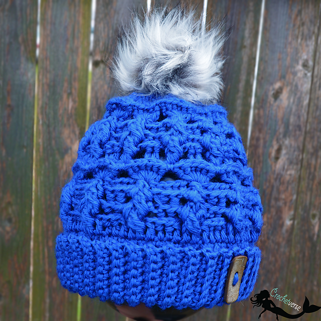 Mermaid Tail Cabled Hat