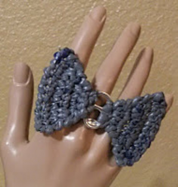 Pop Tab Plarn Bow Ring