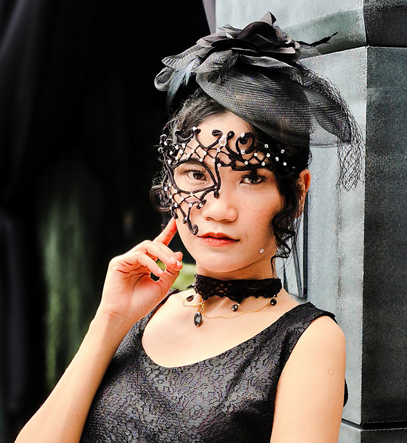 Gothic Masquerade & Choker