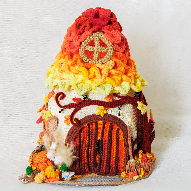 Autumn Doll House