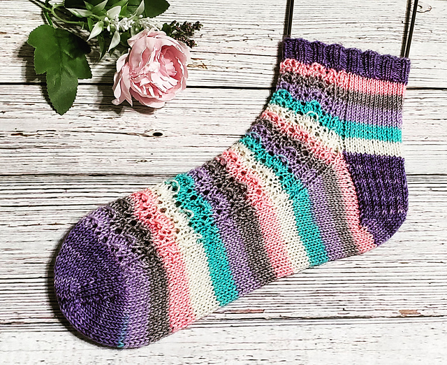 Waiting For Spring Socks