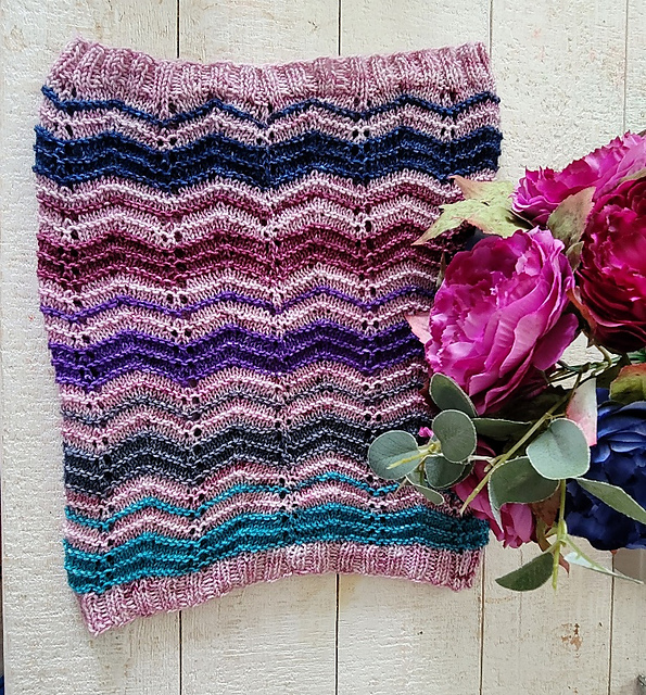 Desert Rose Cowl