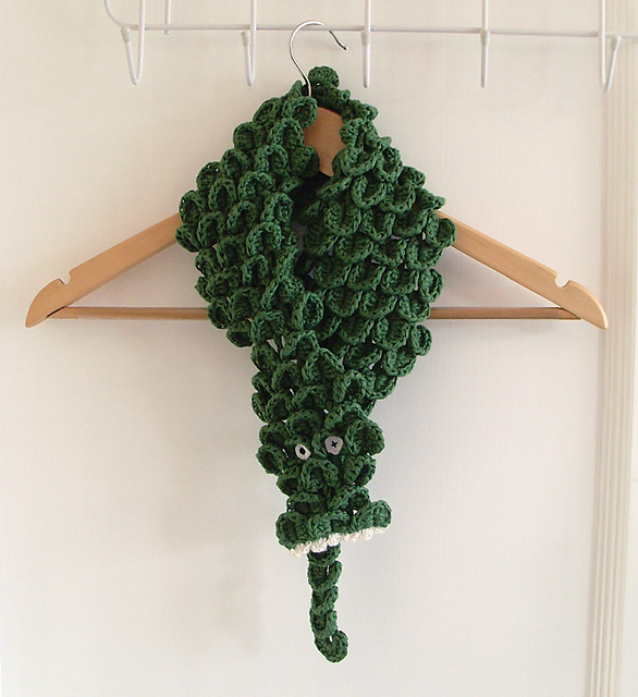 Crocodile Scarf