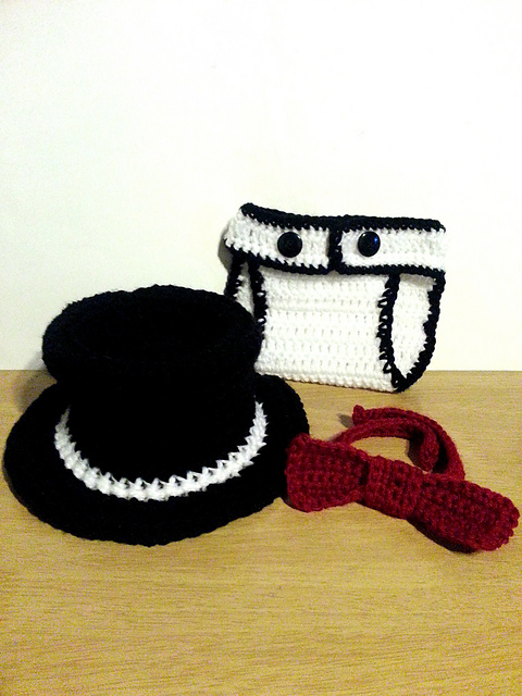 Top Hat, Bow Tie & Diaper Cover Bundle Set