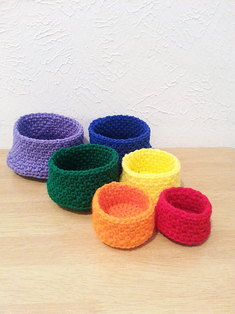 Rainbow Nesting Bowls