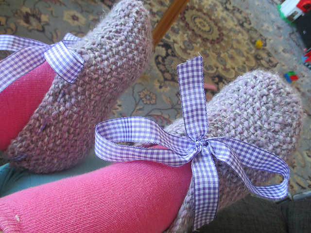 # 01 and # 25 Slippers