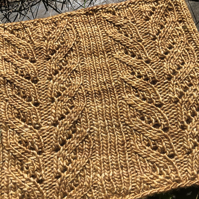 Riverside Cowl