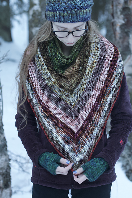Princess Buttercup Shawl