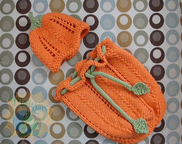 Pumpkin Snuggle Pod & Beanie
