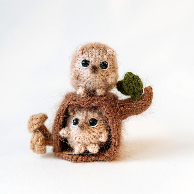 Hedgehog "Pif" with house