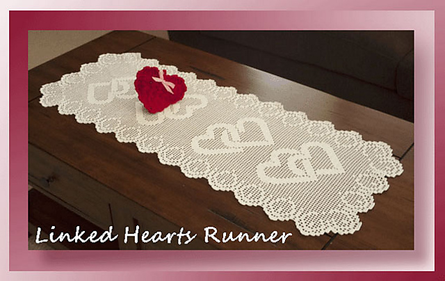 Linked Hearts Runner