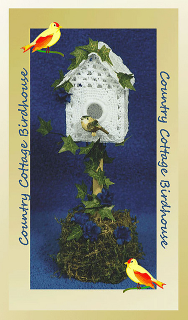 Country Cottage Birdhouse