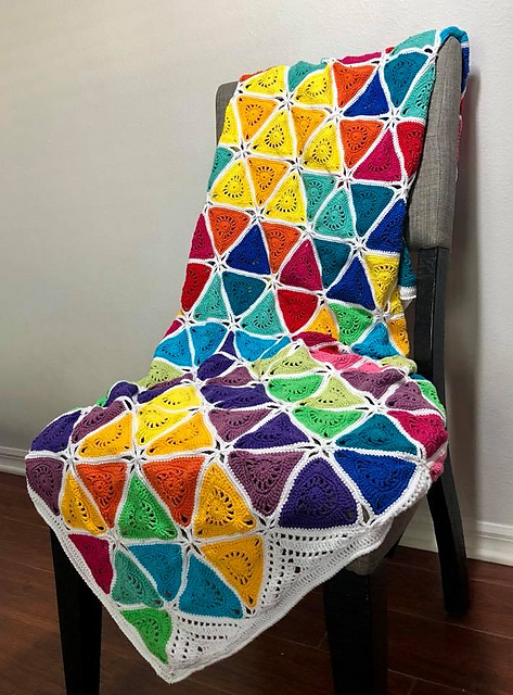 Ravelry: Colorburst pattern by Rachele Carmona
