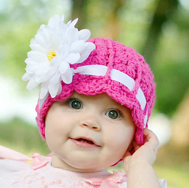 Sweetly Scalloped Springtime Beanie