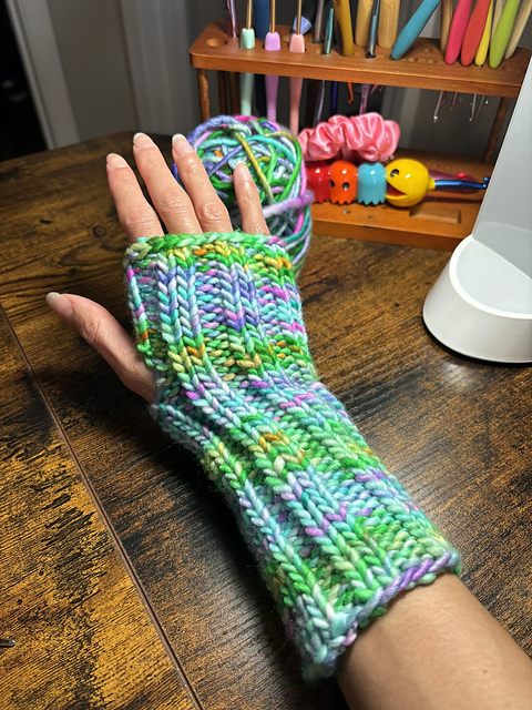 K2P2 Fingerless Gloves