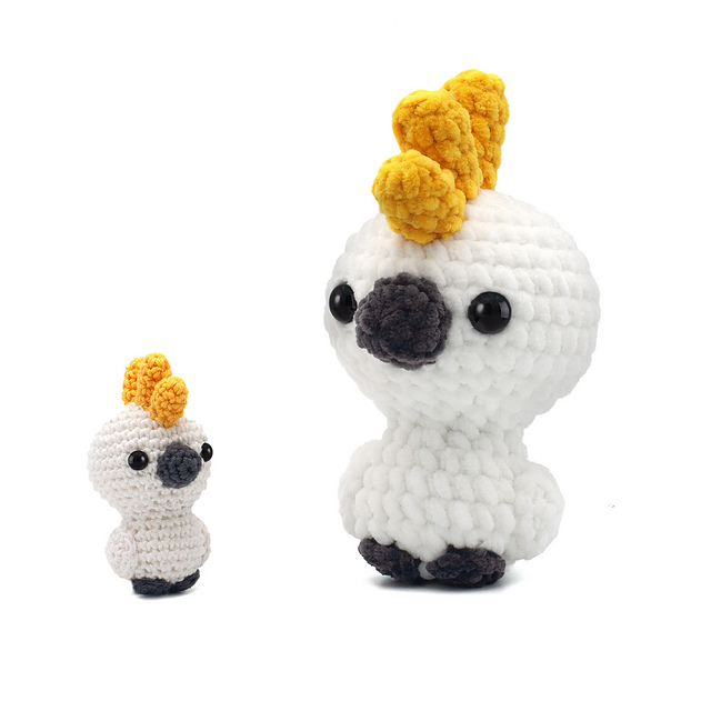 Lori the Cockatoo Amigurumi