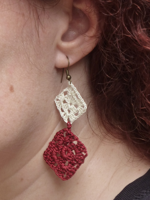 Ravelry: Diagonal Granny Square Earrings pattern by Emma Olsen