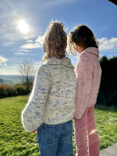 Uma Sweater (junior)