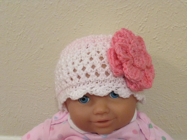 Ridged Lace Hat