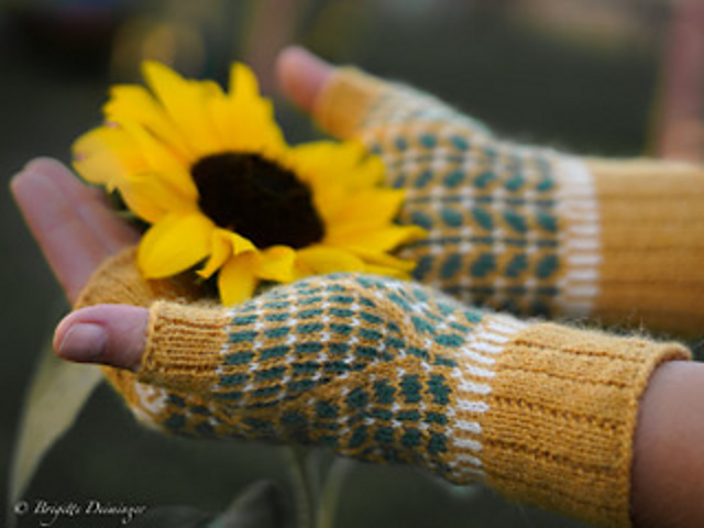 Powerflowermittens