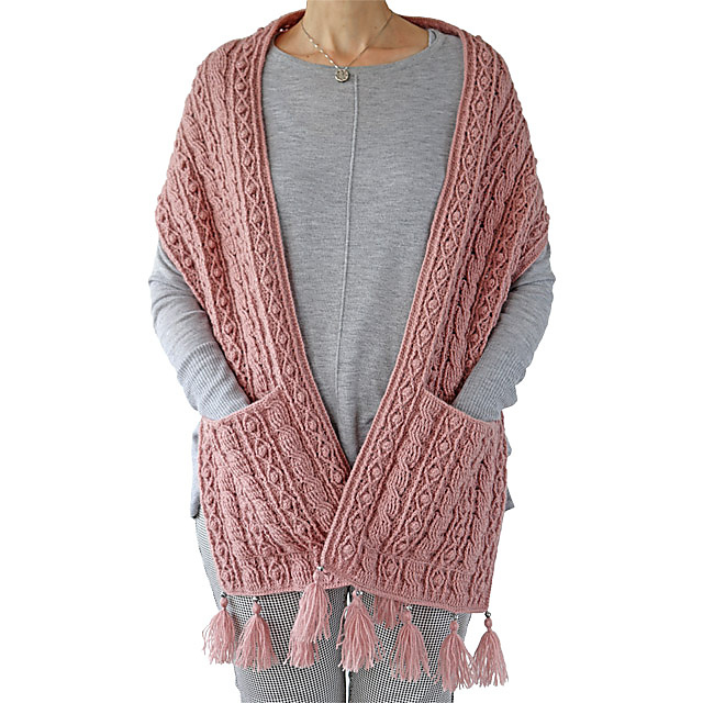 Cable Pocket Shawl