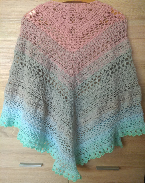 Ida girly shawl