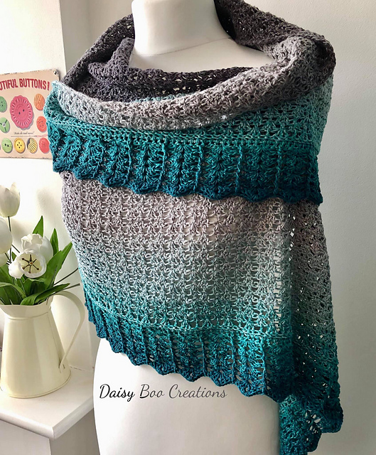 Emmeline Shawl