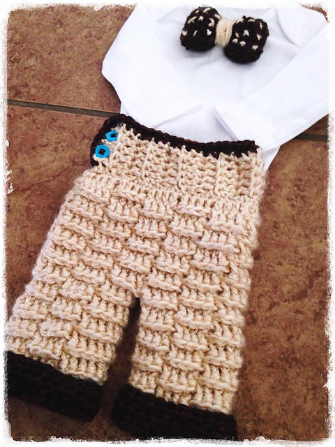 Walnut baby pants and bow appliqué