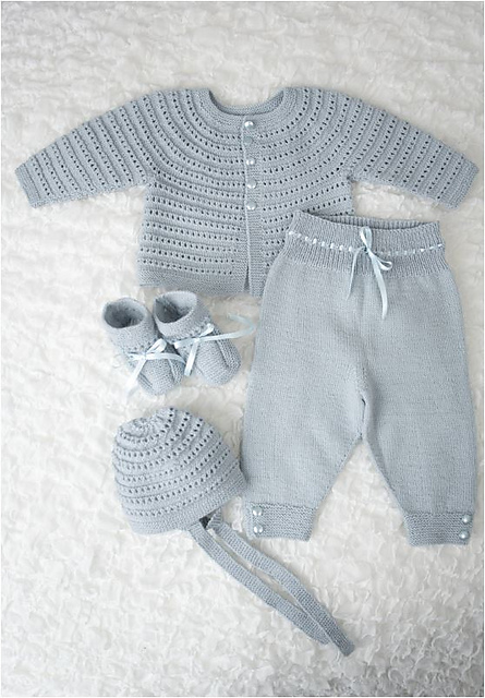 310-02 Baby Cardigan Set