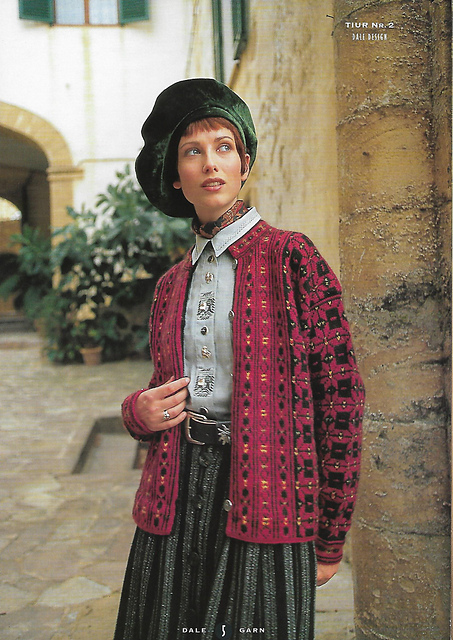 10402 Woman's Cardigan